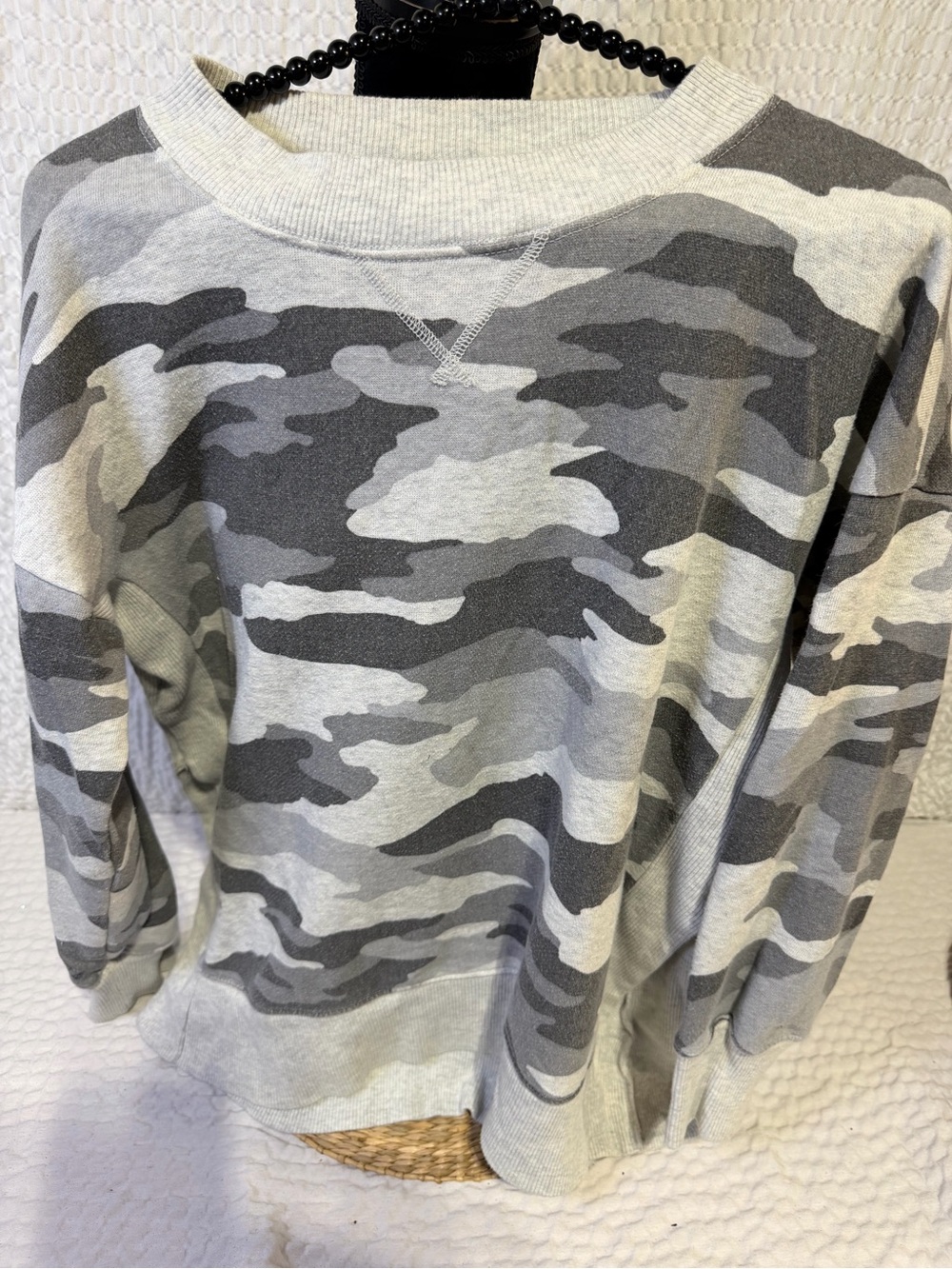 Aerie Gray Camouflage Crewneck Sweater - Women